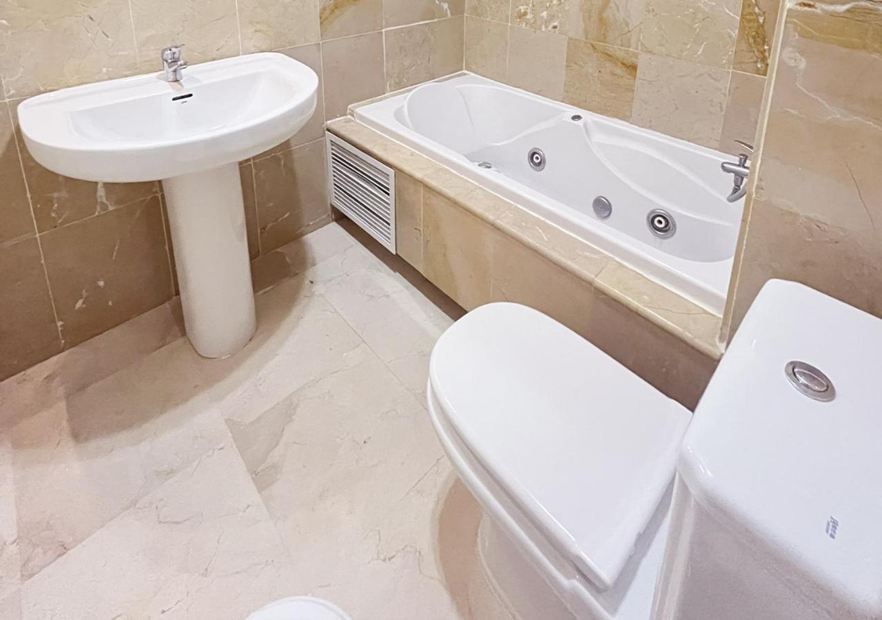 Apartamento Primera Linea Estepona By Isa Hoteles Zewnętrze zdjęcie